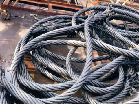 Spliced wire rope sling